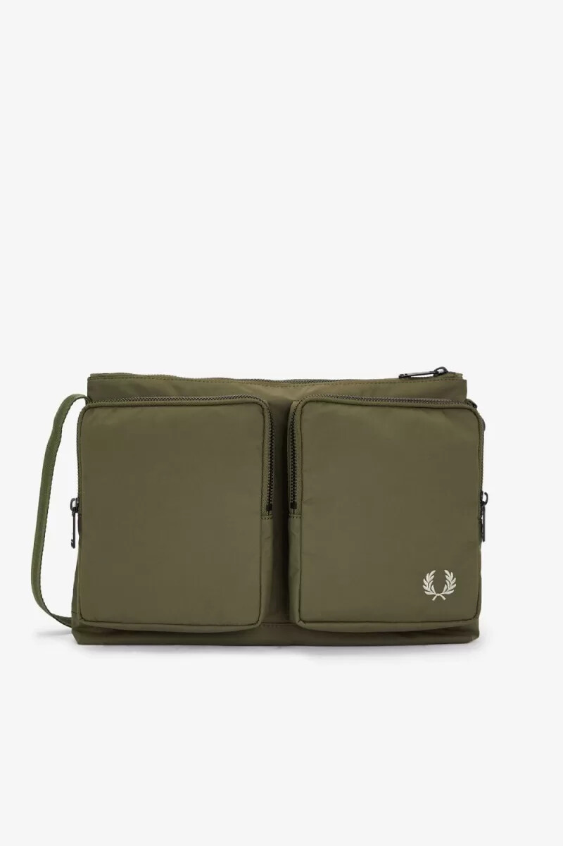 fred perry nylon pocket side borse da uomo uniform green warm grey
