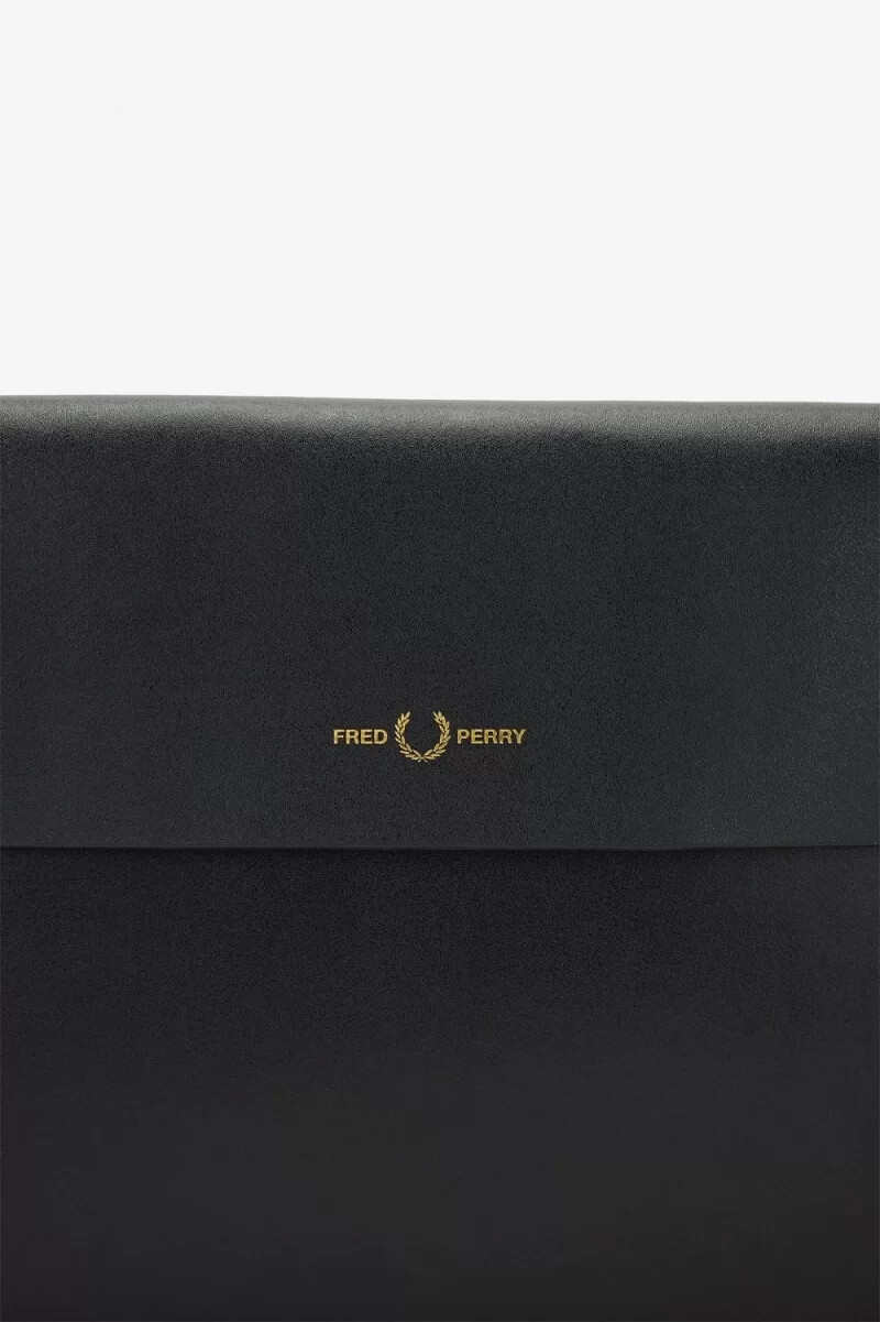 fred perry borse da uomo in pelle brunita sacoche nere