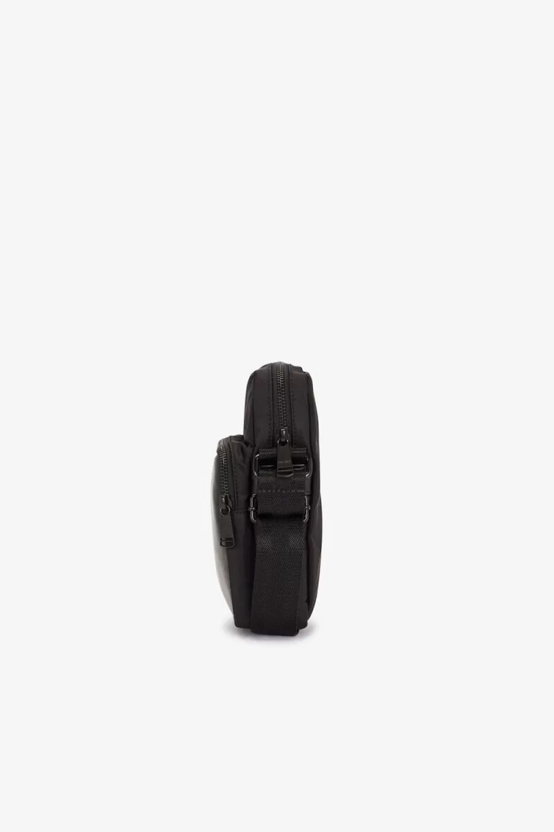 fred perry nylon twill leather side borse da uomo nero oro