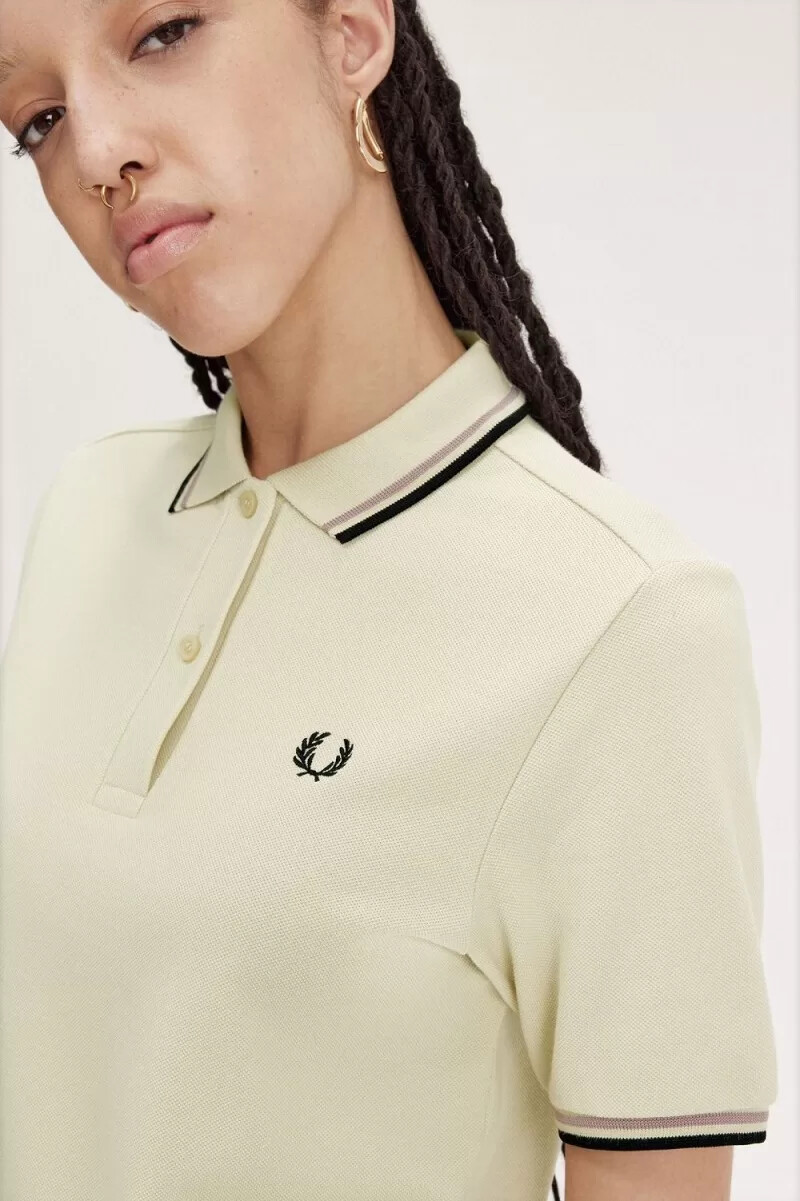 fred perry g3600 camicia da donna color avena rosa scuro nero