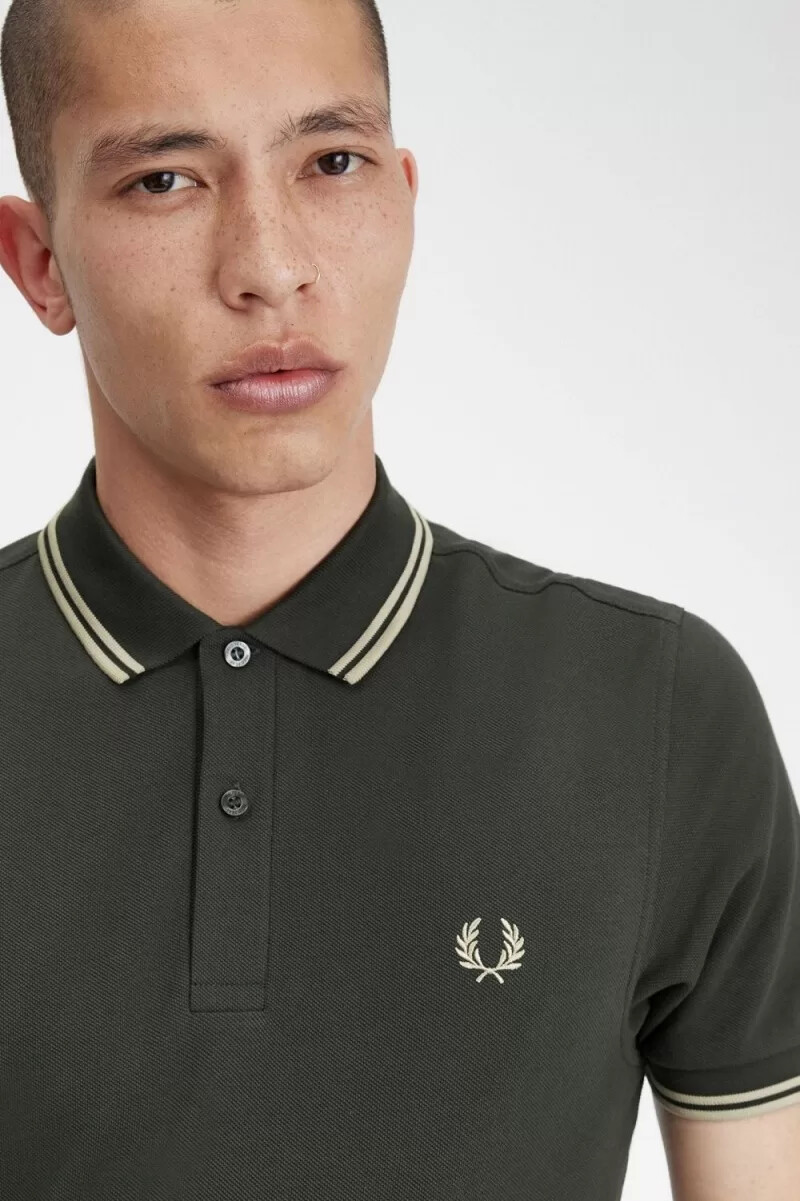 fred perry m3600 camicia da uomo field green oatmeal oatmeal