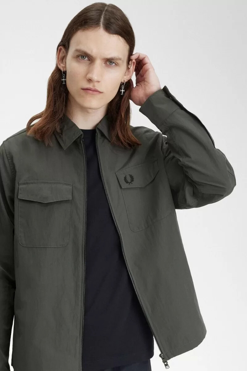 camicia leggera da uomo fred perry con zip colore verde campo