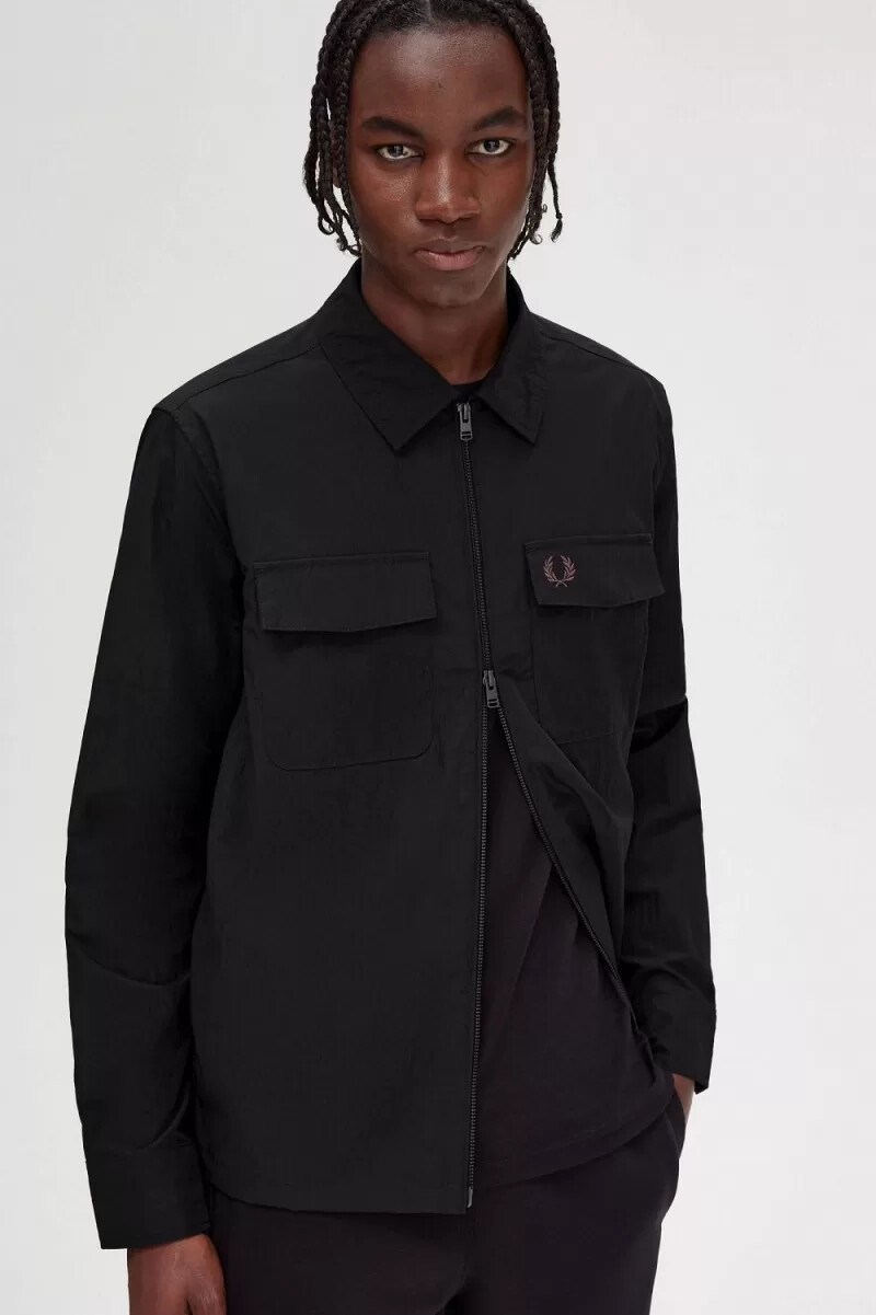 camicia da uomo con zip fred perry nera