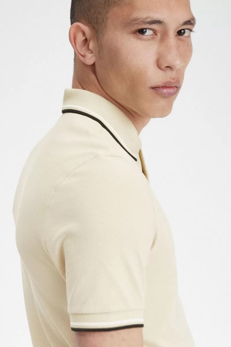 fred perry m3600 camicia da uomo color avena beige nero