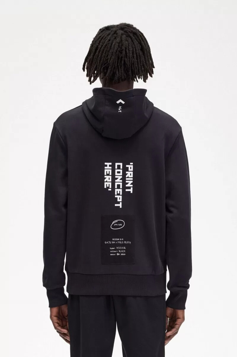 felpa con cappuccio stampata fred perry da uomo nera