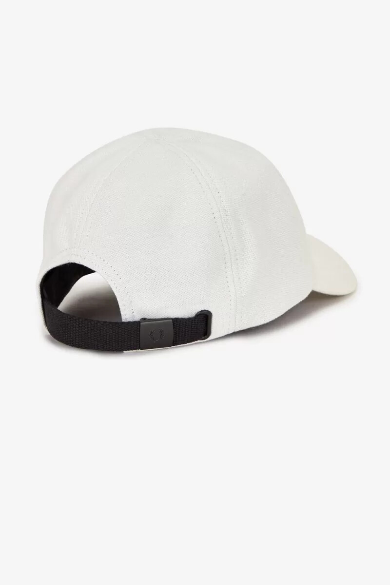 cappellini da uomo fred perry classic pique colore bianco neve e verde