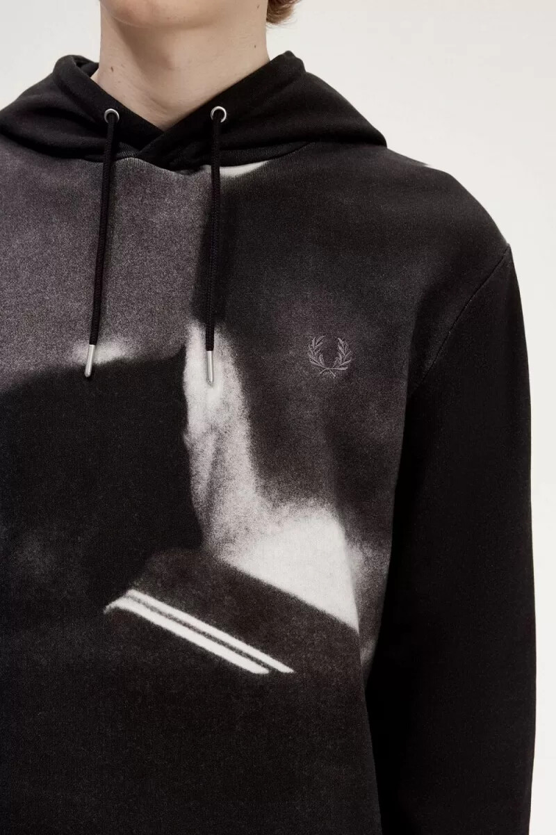 felpa con cappuccio da uomo fred perry rave graphic nera