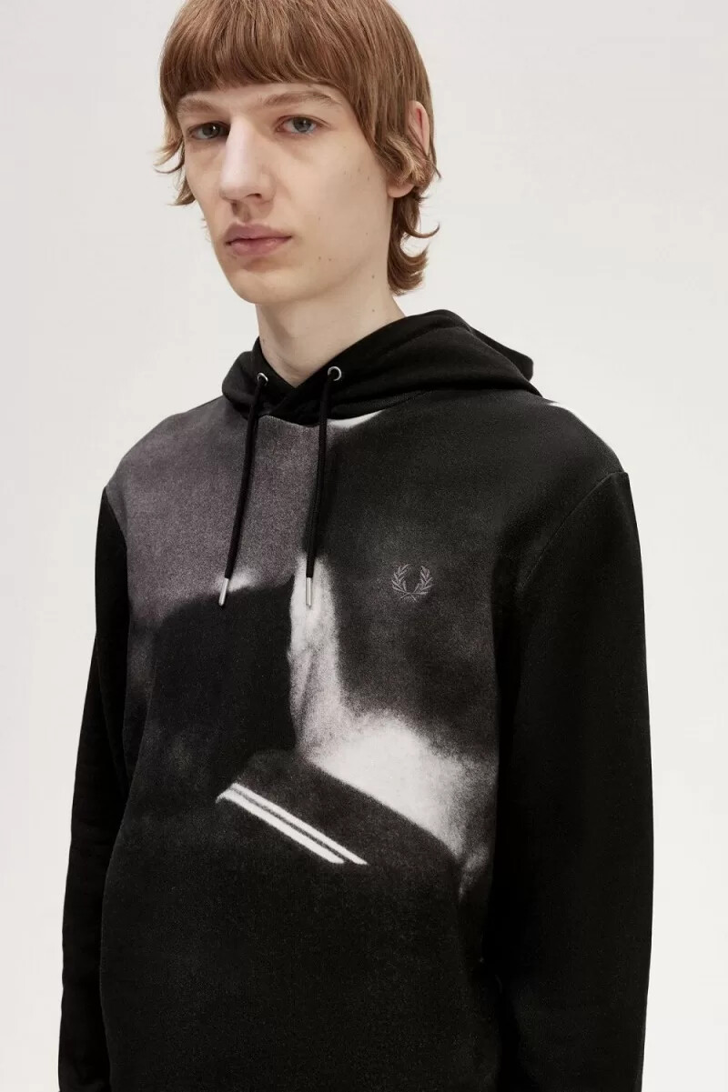 felpa con cappuccio da uomo fred perry rave graphic nera