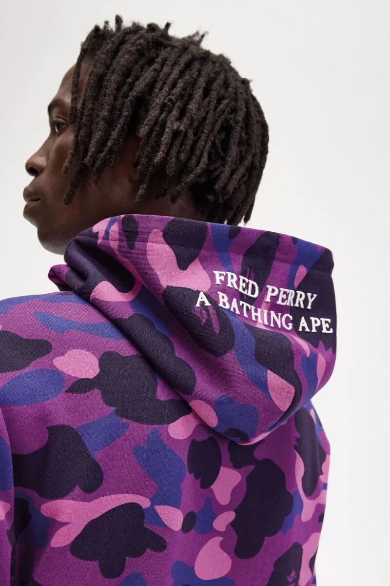 felpa con cappuccio mimetica da uomo fred perry viola