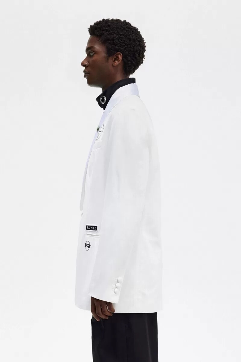 blazer con collo a scialle fred perry da uomo bianco