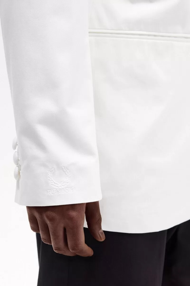 blazer con collo a scialle fred perry da uomo bianco