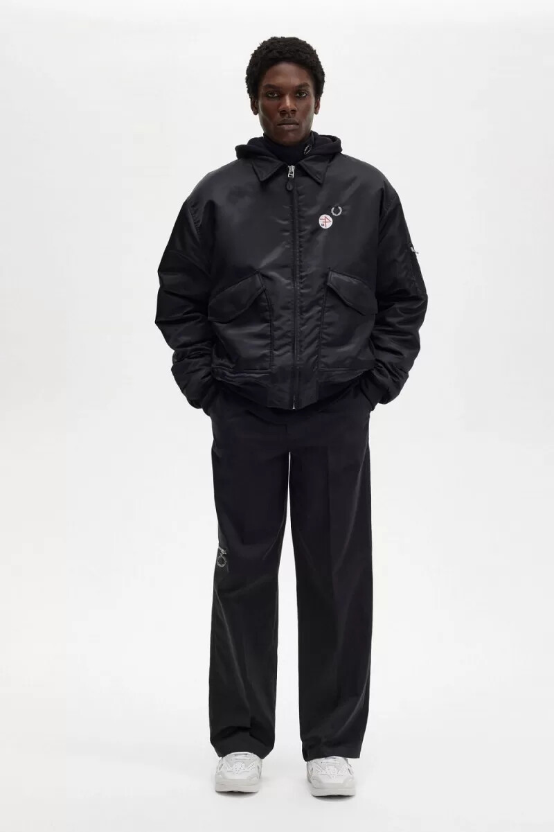 fred perry printed flight jackets da uomo nero