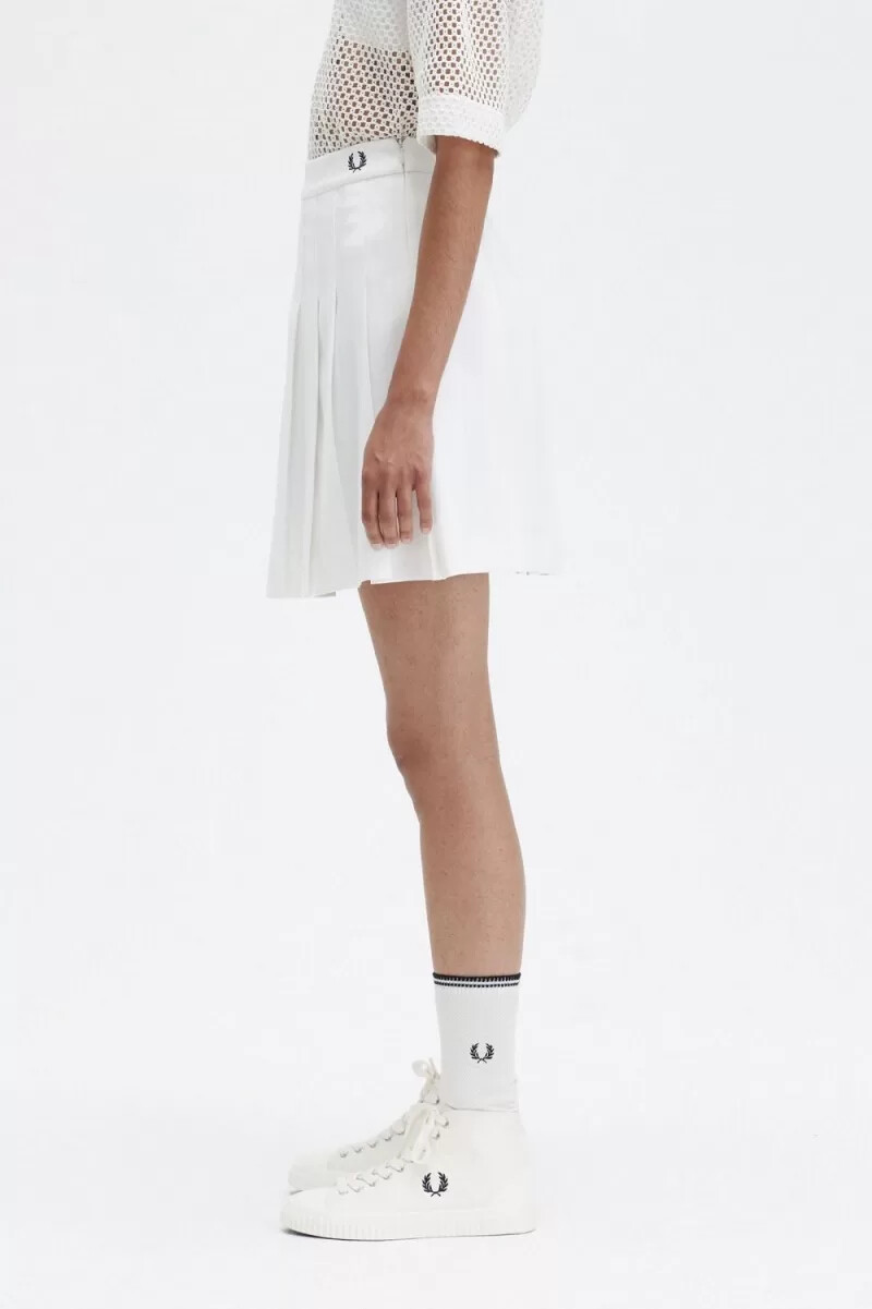 gonne da tennis plissettate da donna fred perry colore bianco neve