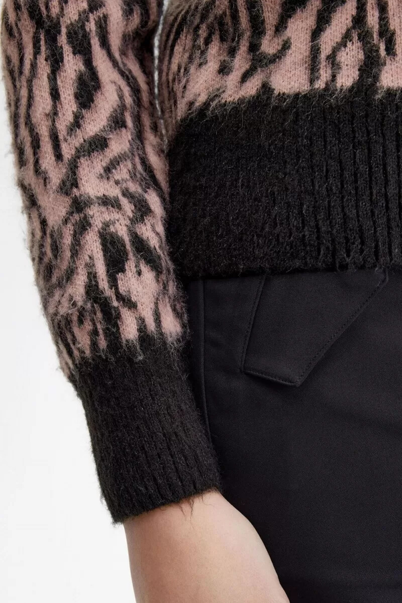 maglione da donna fred perry zebra rosa antico