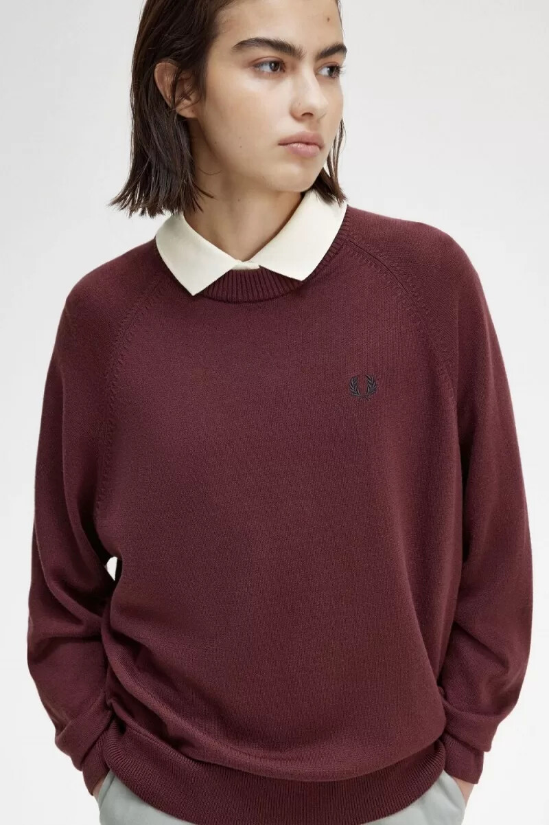 maglione girocollo da donna fred perry color sangue di bue