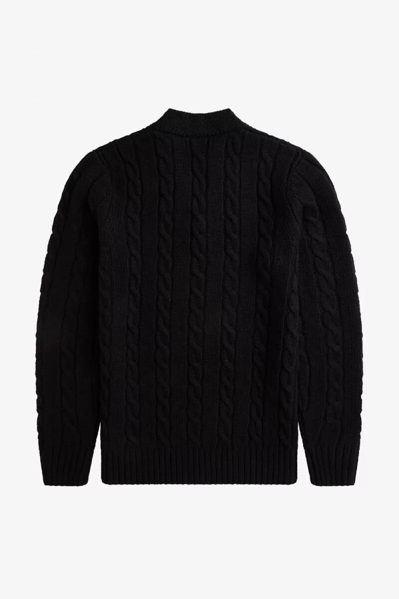 maglione da uomo con scollo a v in maglia a trecce fred perry nero