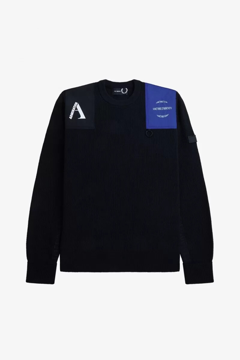 maglione da uomo fred perry con toppa e dettaglio nero