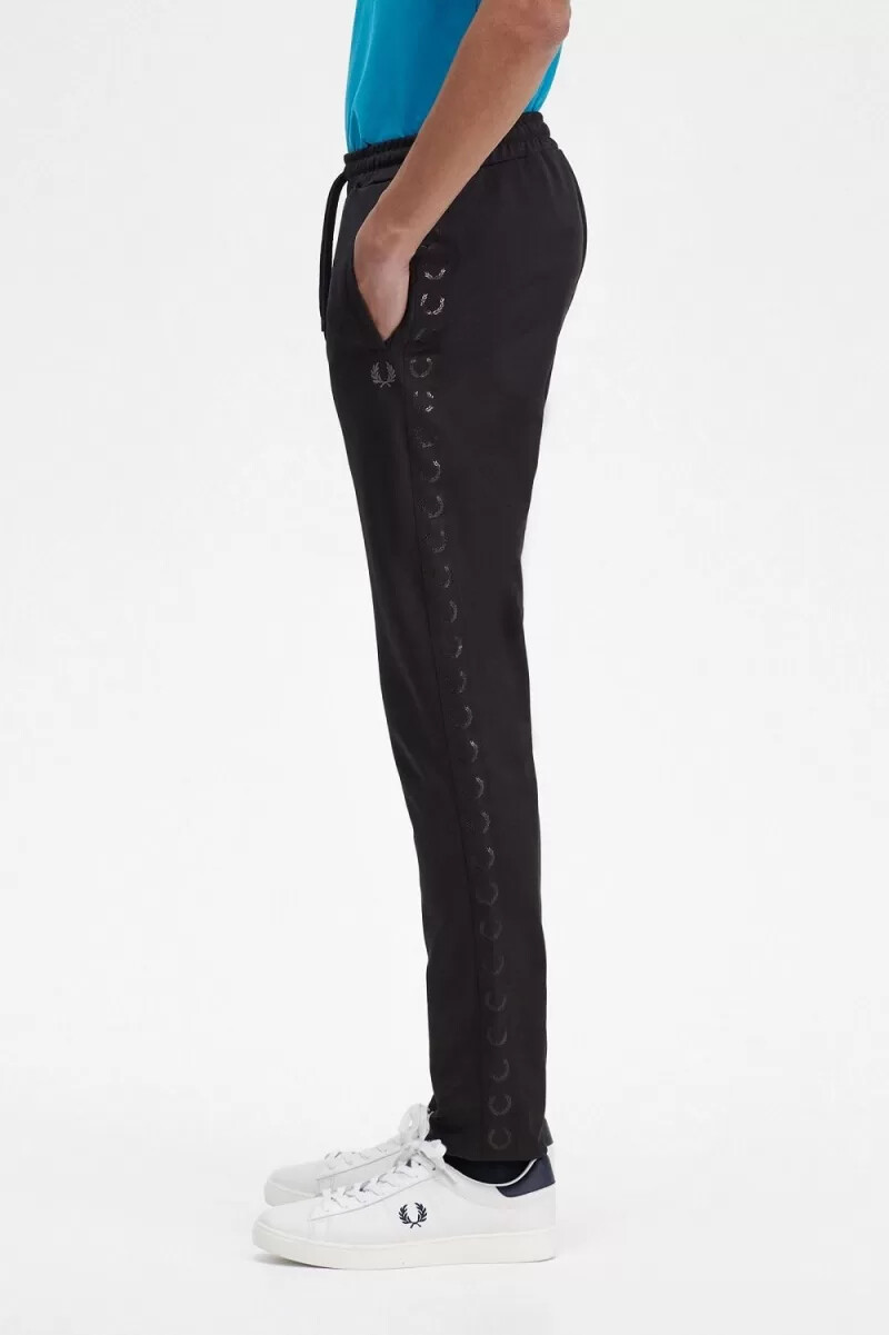 pantaloni da uomo fred perry taped track neri