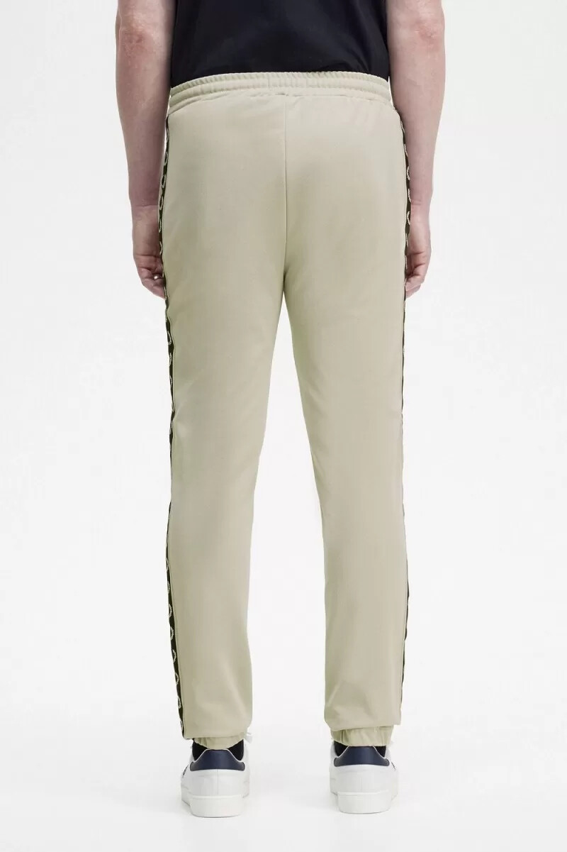 pantaloni da uomo fred perry taped track colore nero menta chiaro
