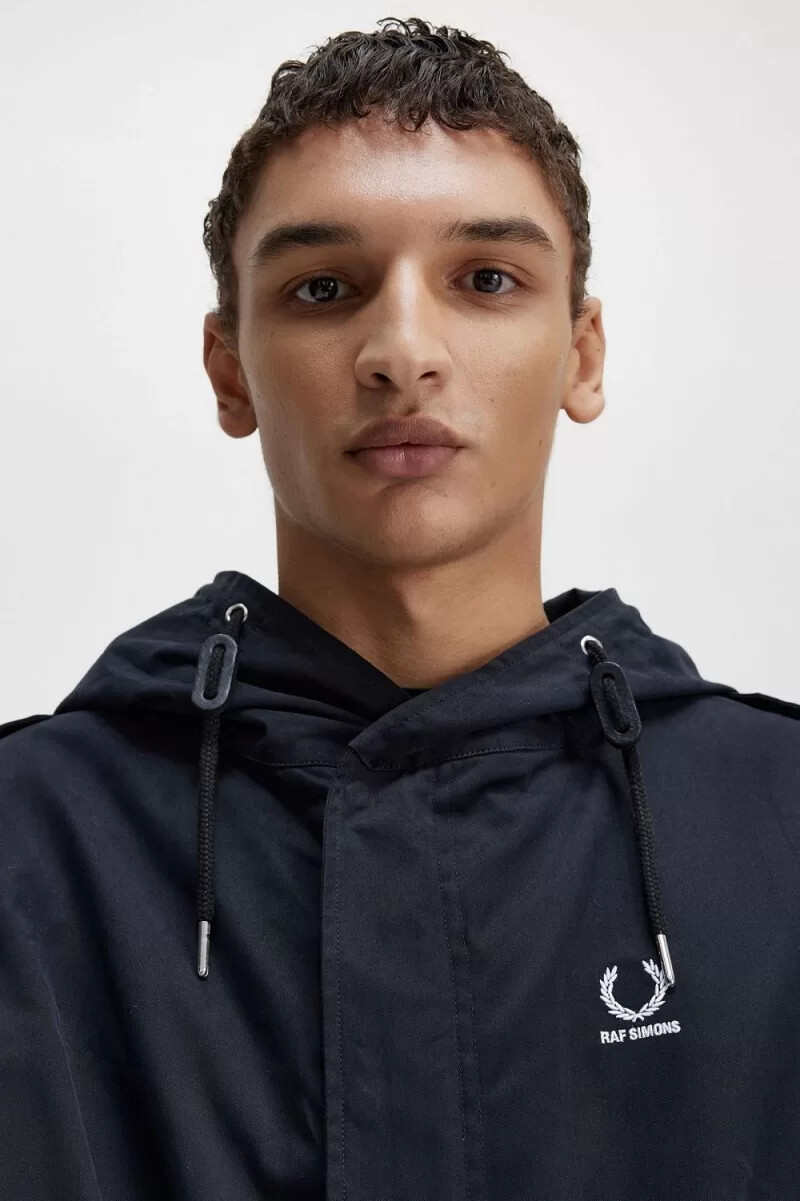 parka da uomo fred perry printed patch nero