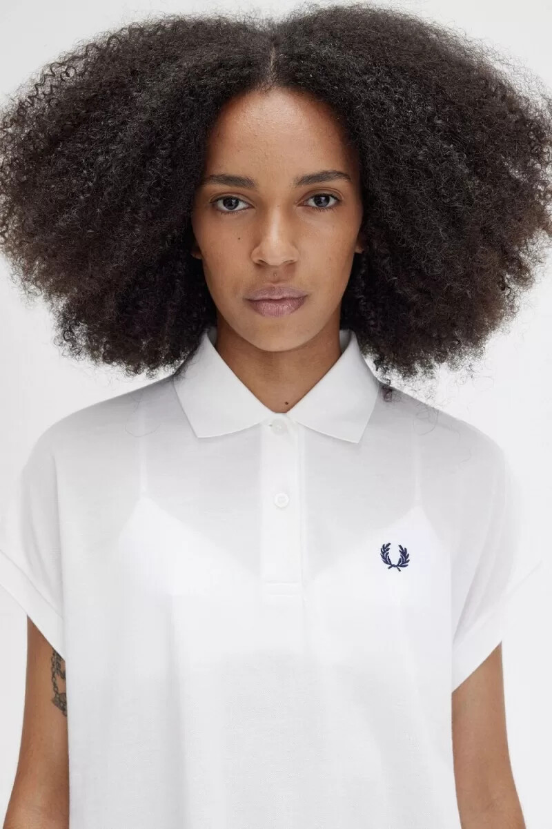 polo da donna fred perry a-line piqué colore bianco neve