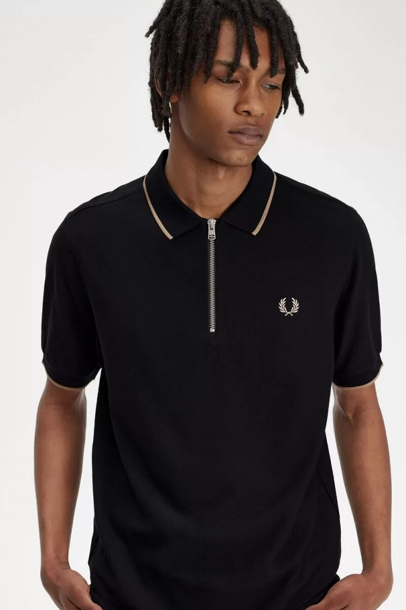 polo da uomo fred perry crepe pique con zip e scollo a v nera