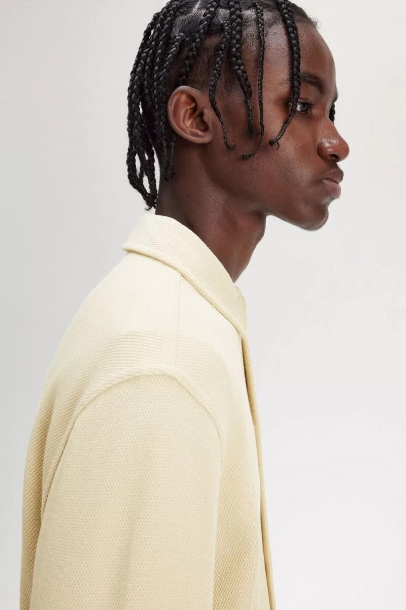 polo da uomo a maniche lunghe con bottoni fred perry color avena