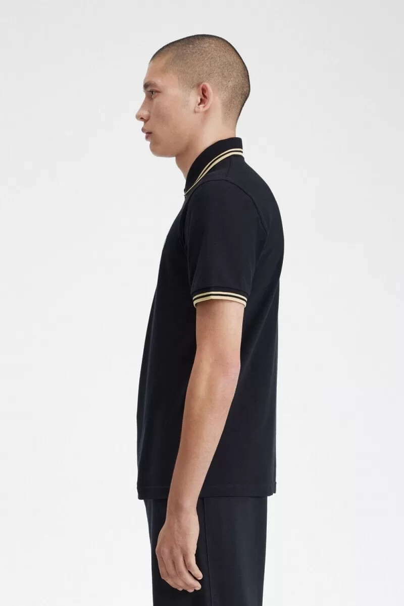 polo da uomo fred perry makati m12 colore nero champagne