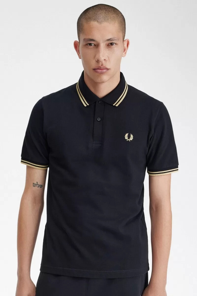 polo da uomo fred perry makati m12 colore nero champagne