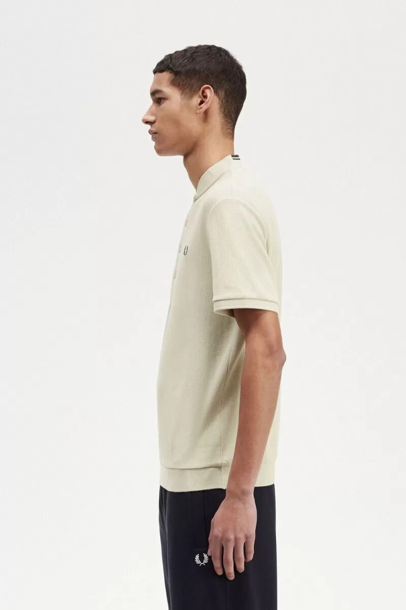 polo da uomo fred perry henley color menta chiaro