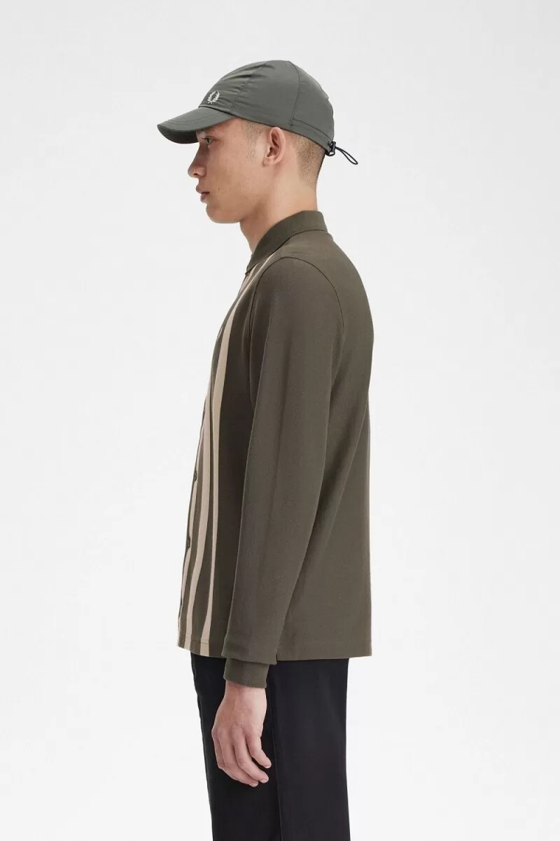 polo da uomo a maniche lunghe a righe sfumate fred perry verde campo