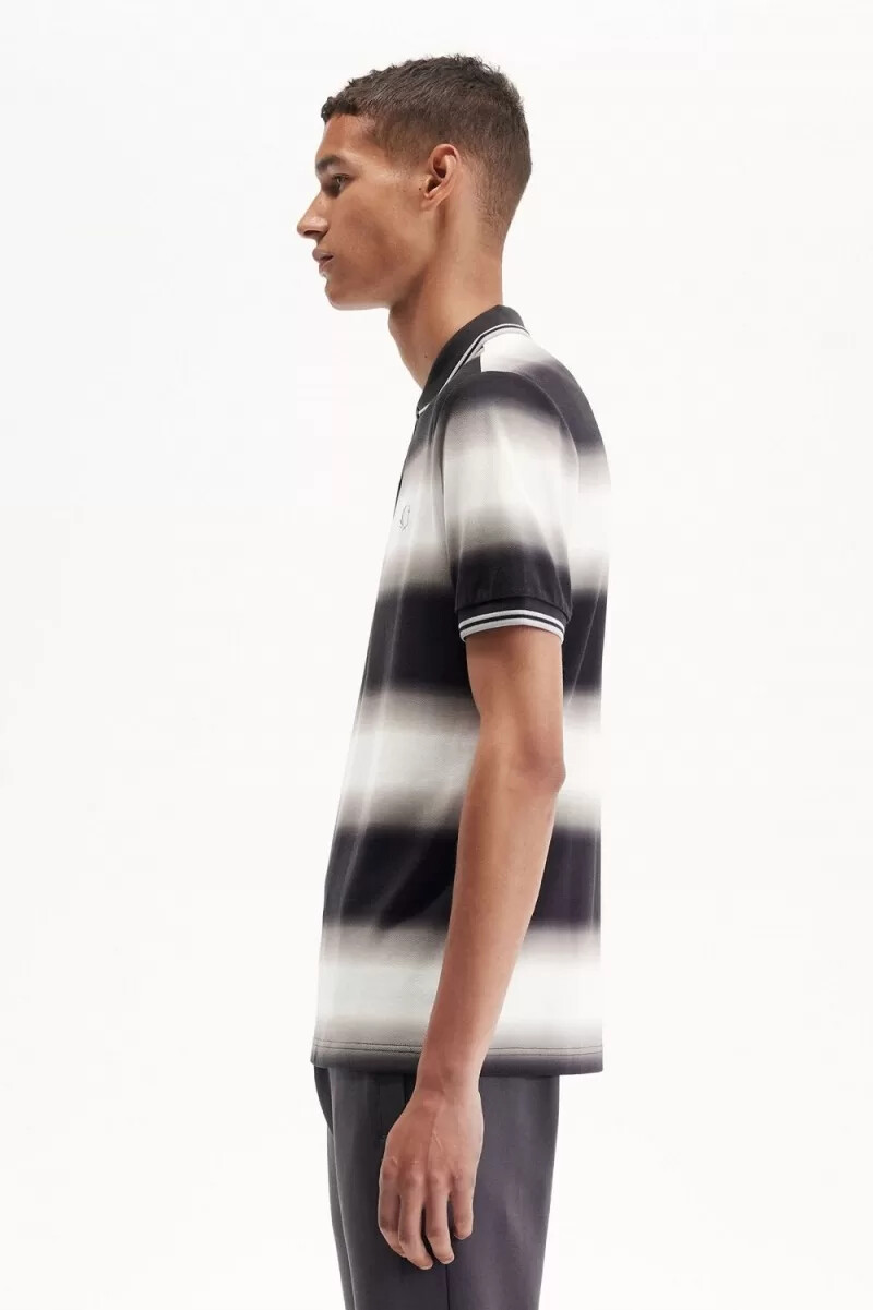 polo da uomo fred perry gradient stripe colore bianco neve