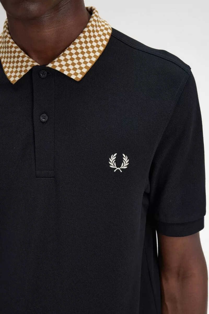 polo da uomo fred perry con colletto a scacchi nera
