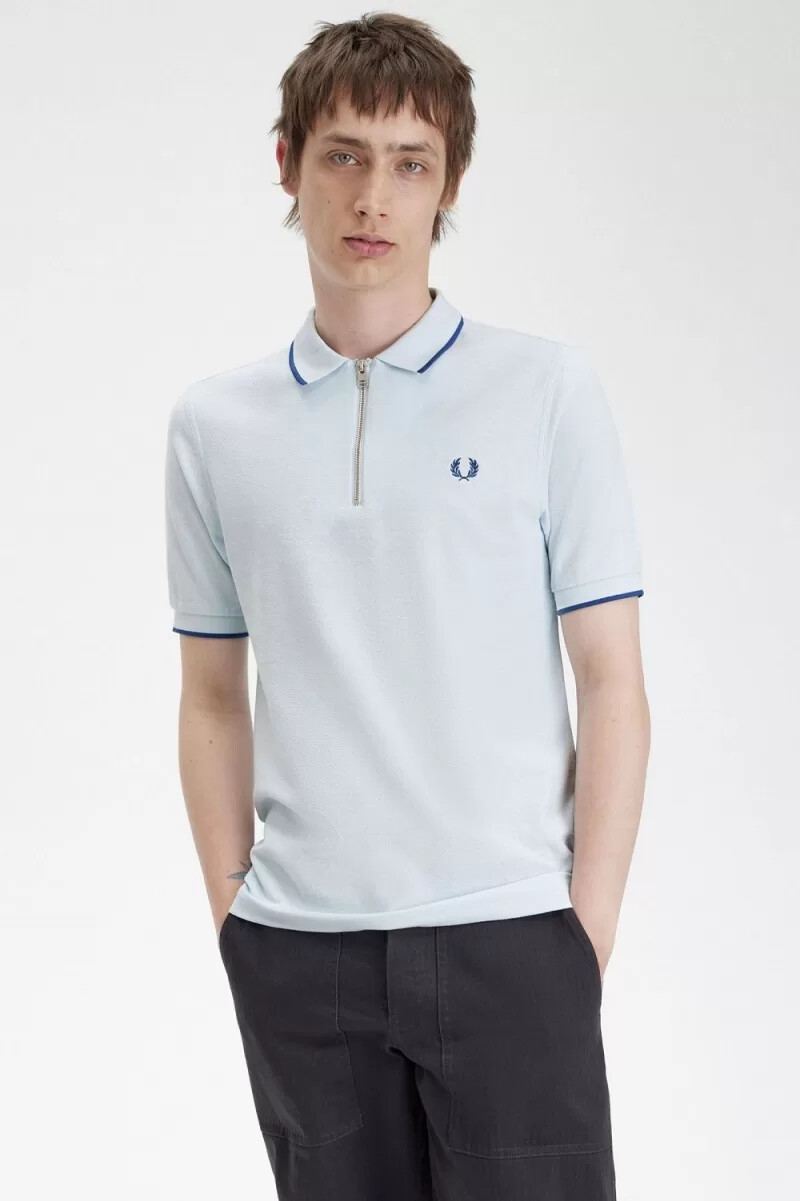 polo da uomo fred perry in crepe piqué con zip e collo a v colore acquamarina chiaro