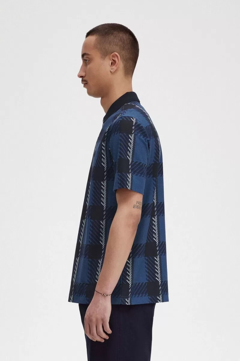 polo da uomo fred perry glitch tartan con zip e scollo a v blu notte