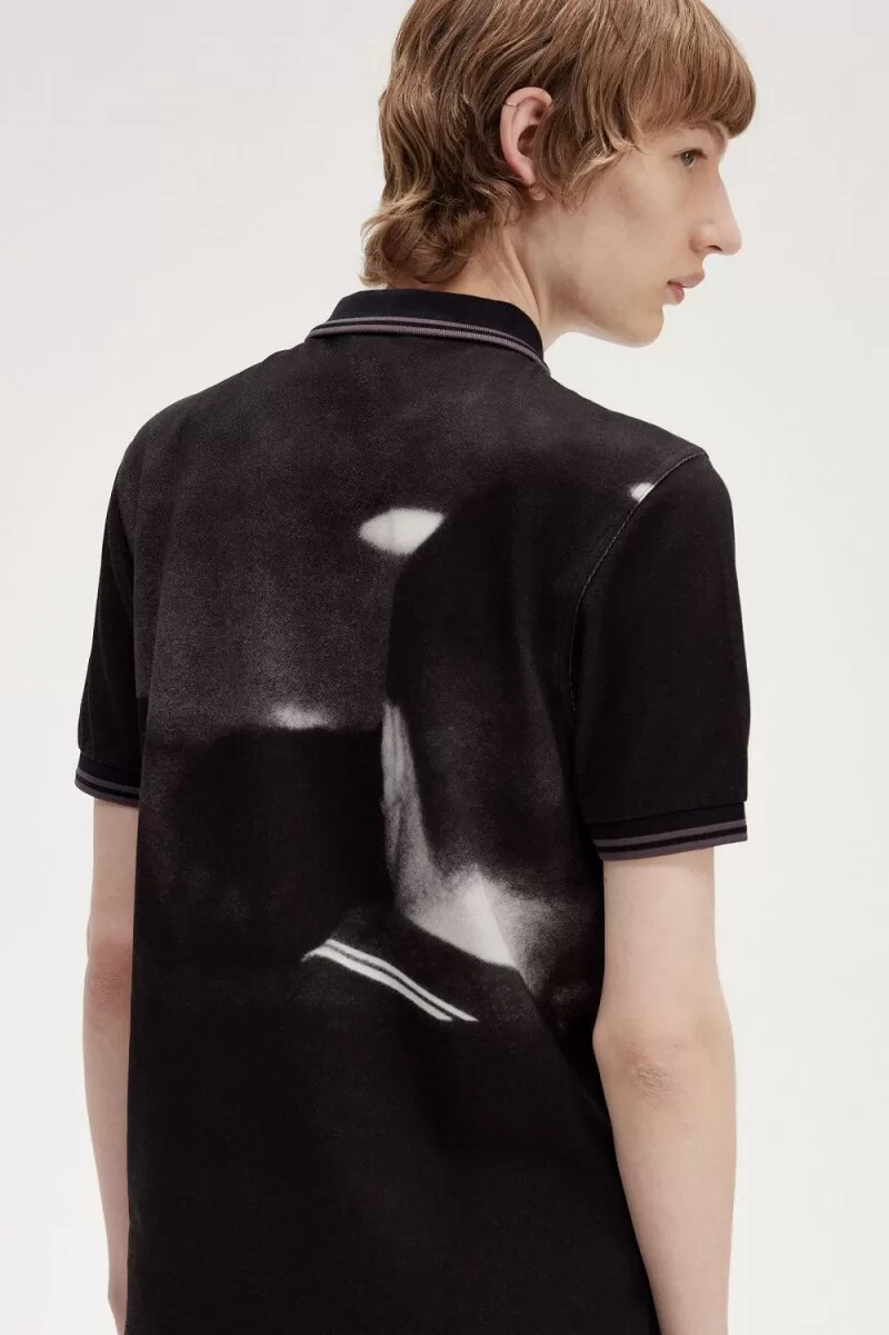 polo da uomo fred perry rave graphic nera