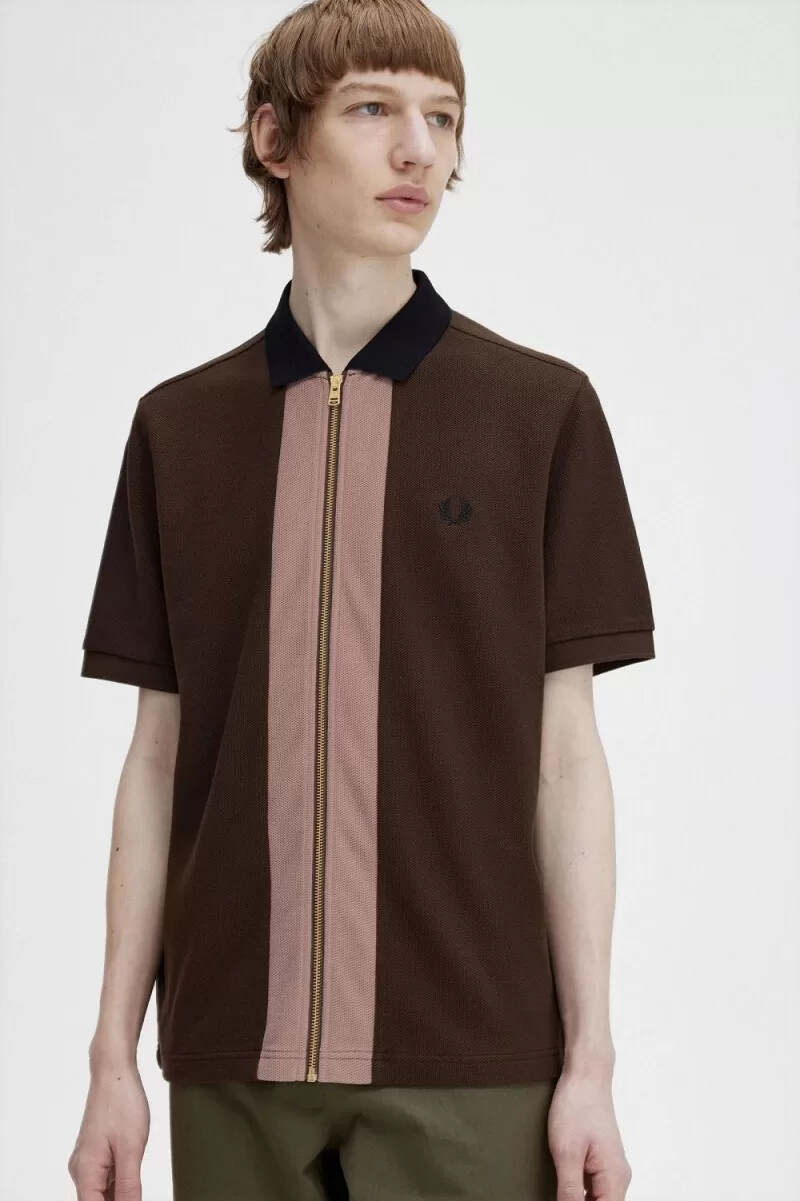 polo da uomo con zip fred perry color tabacco bruciato