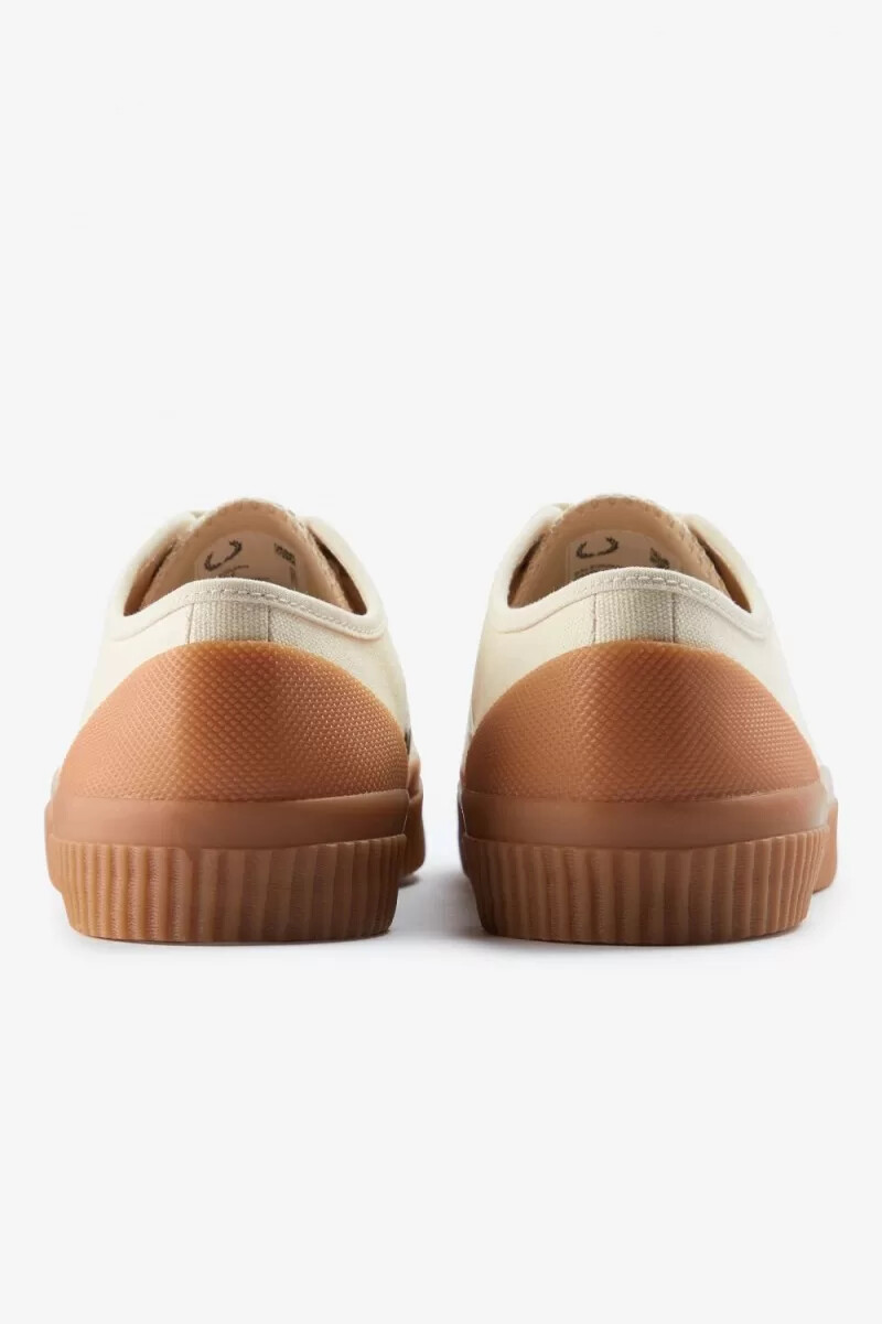 fred perry low hughes scarpe da ginnastica da donna beige beige chiaro
