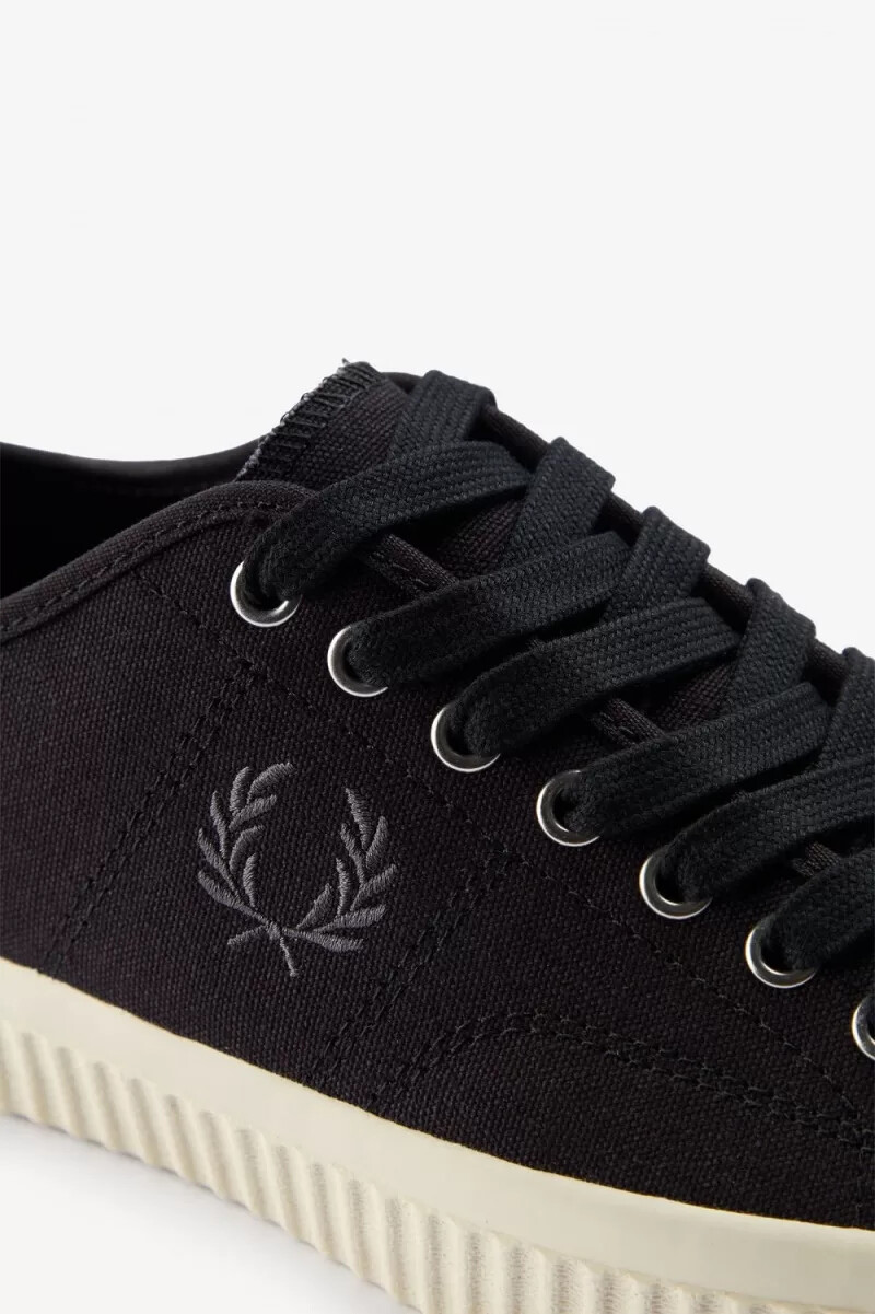 fred perry low hughes scarpe da ginnastica da uomo nere canna di fucile
