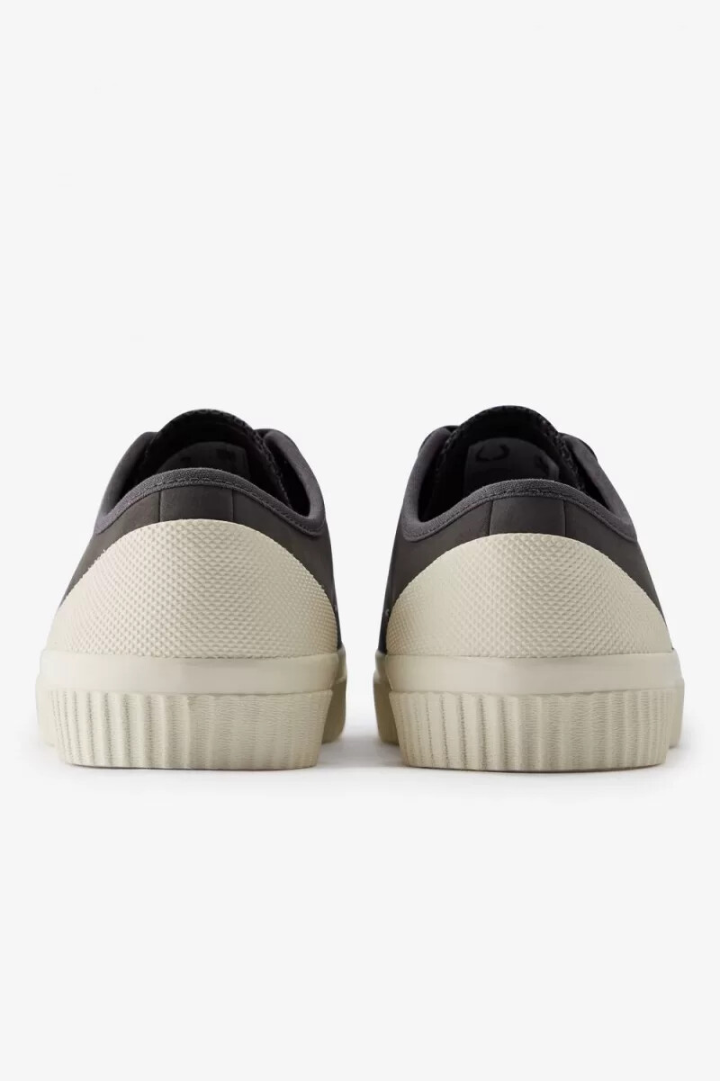 fred perry low hughes scarpe da ginnastica da uomo color canna di fucile beige