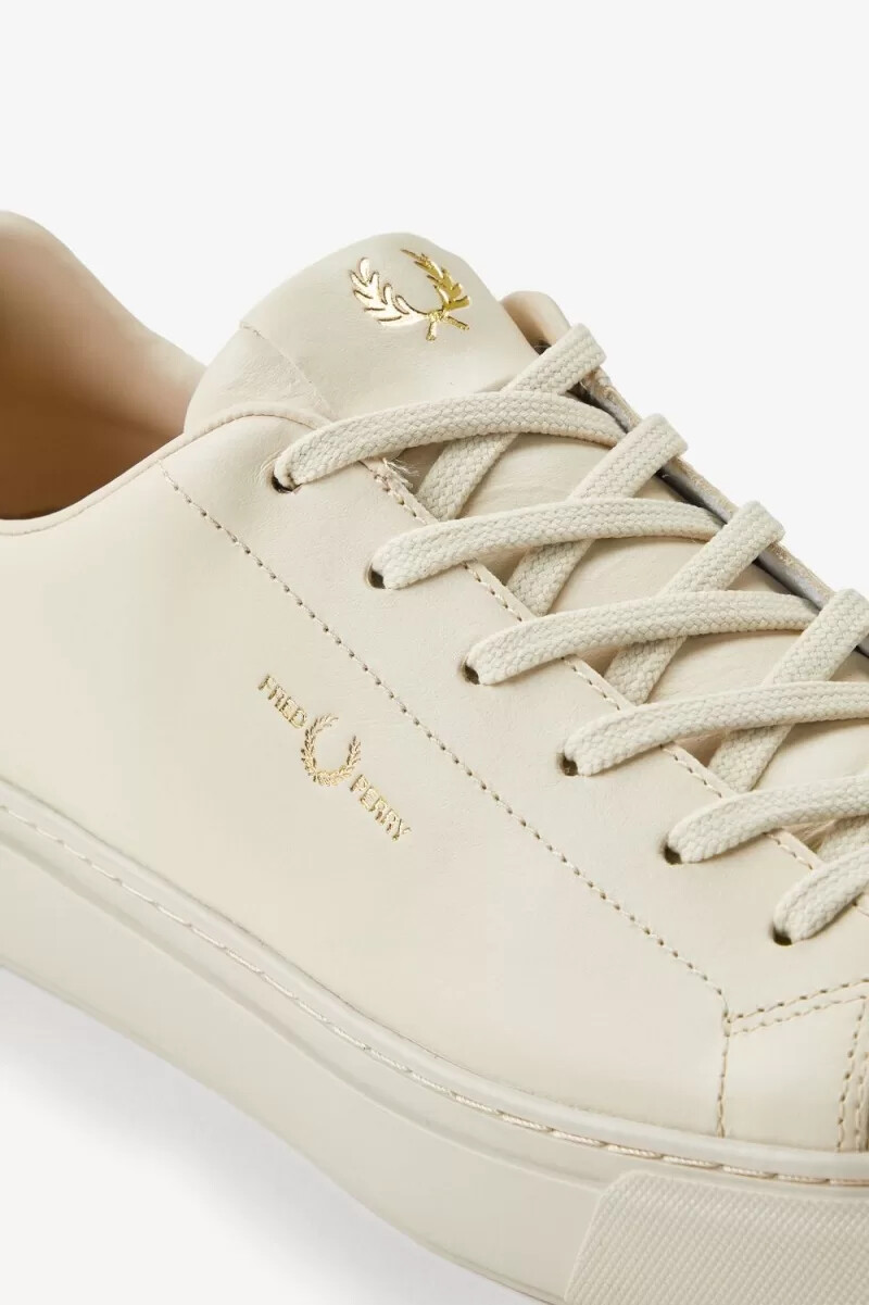 scarpe da tennis da uomo fred perry b71 color avena e oro