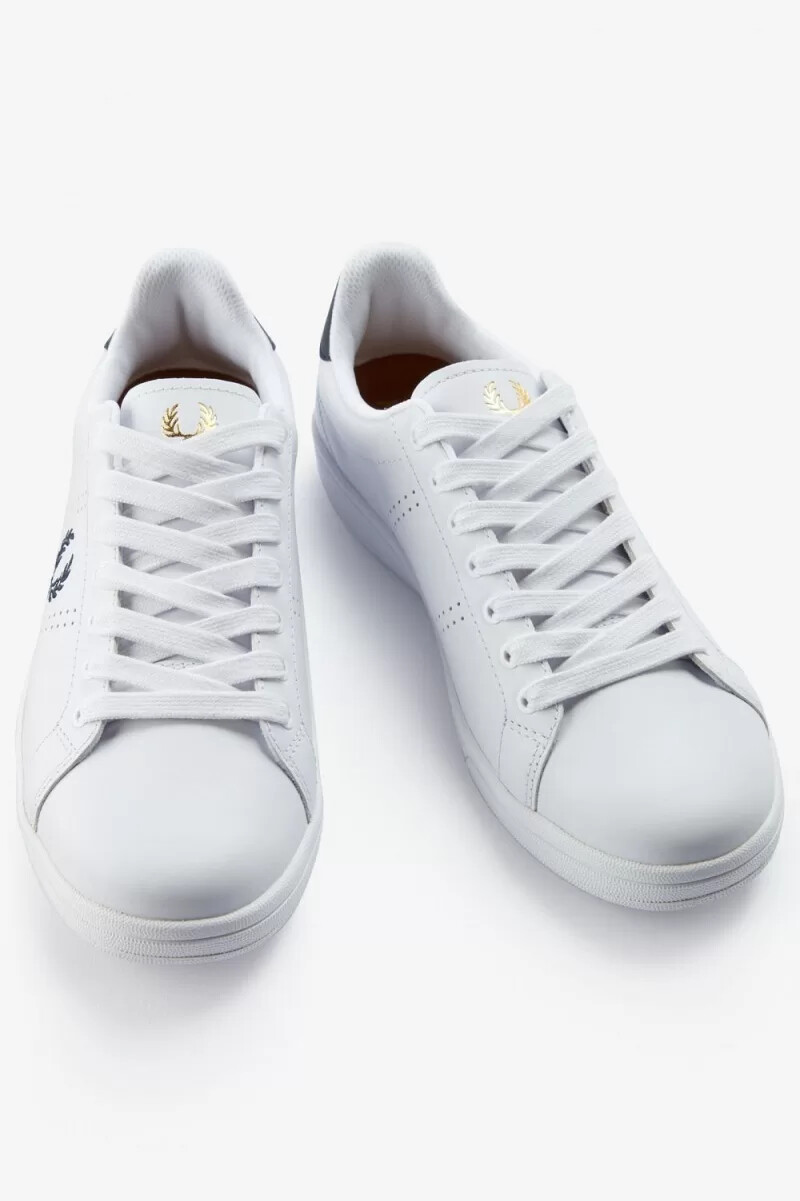scarpe da tennis da uomo fred perry b721 bianche e blu navy