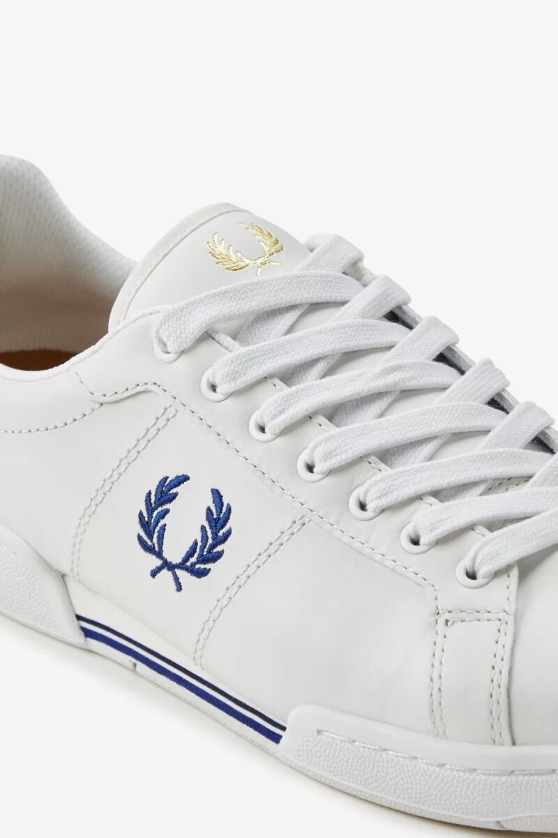 scarpe da tennis da uomo fred perry b722 color avorio sfumato cobalto
