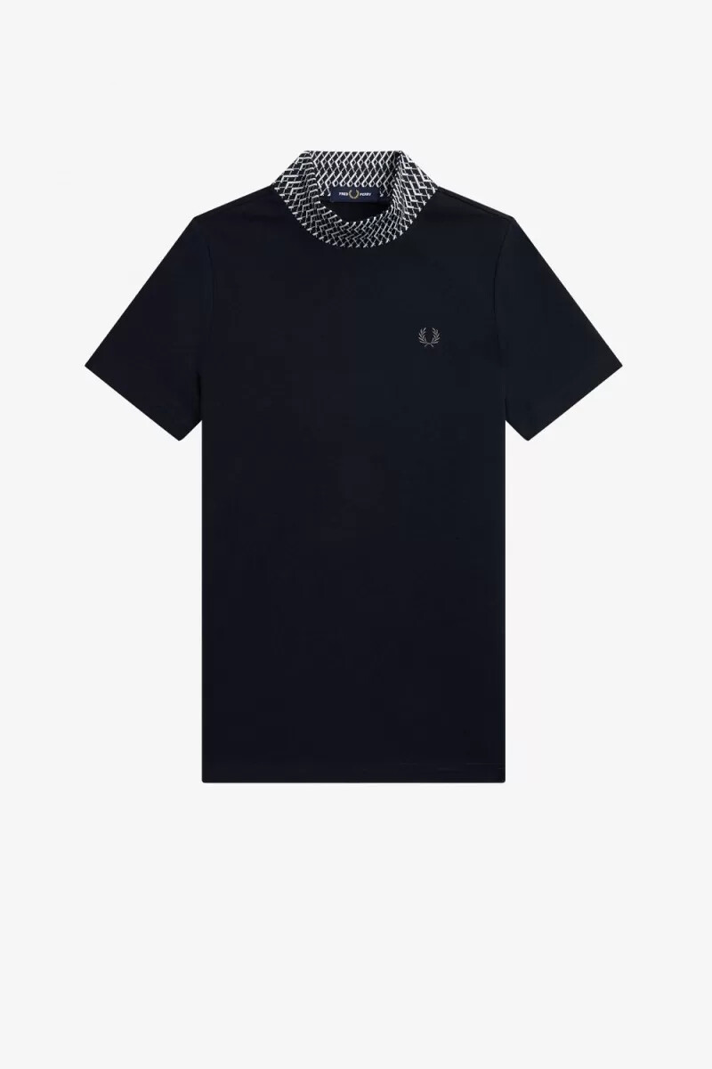 fred perry t-shirt da donna con collo alto e finiture in jacquard blu navy