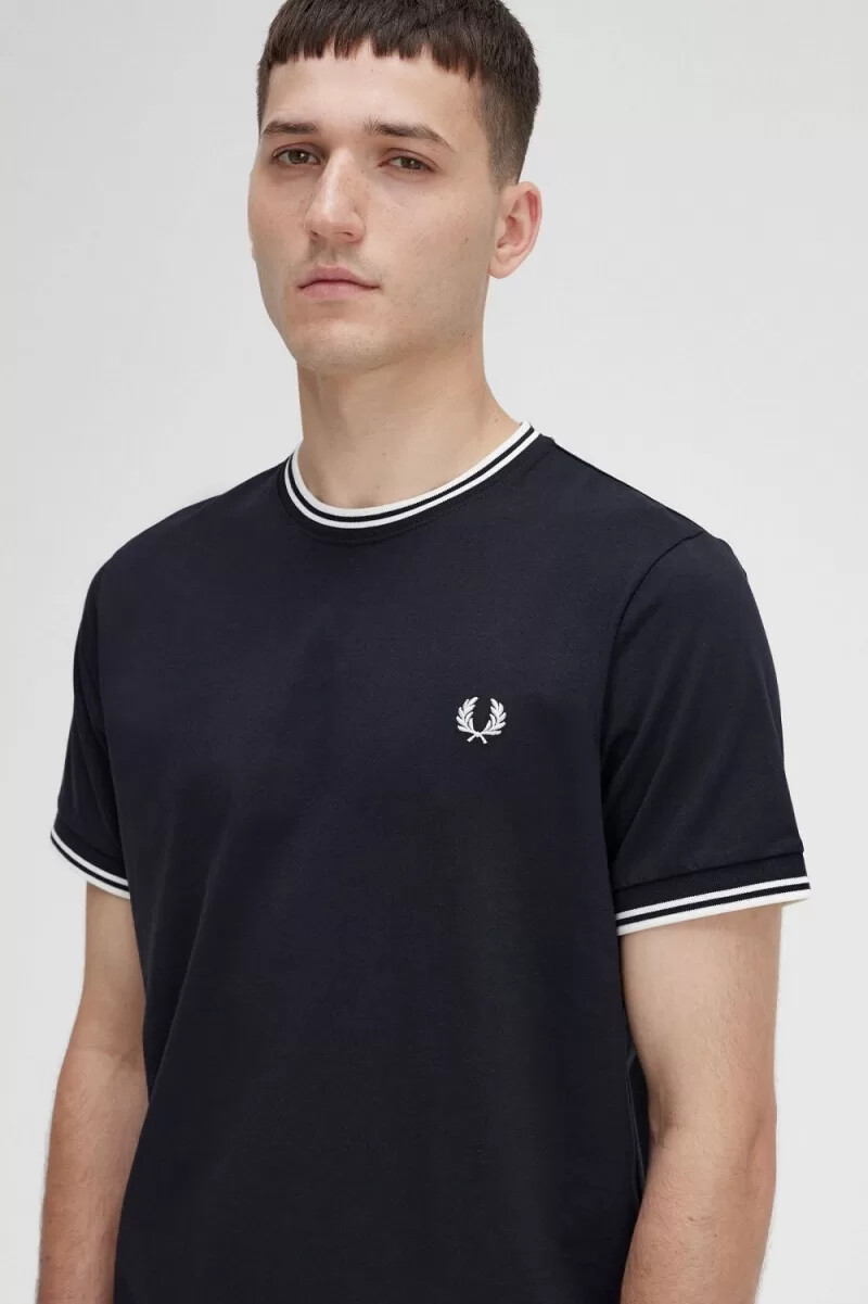 fred perry twin tipped t-shirt da uomo nera