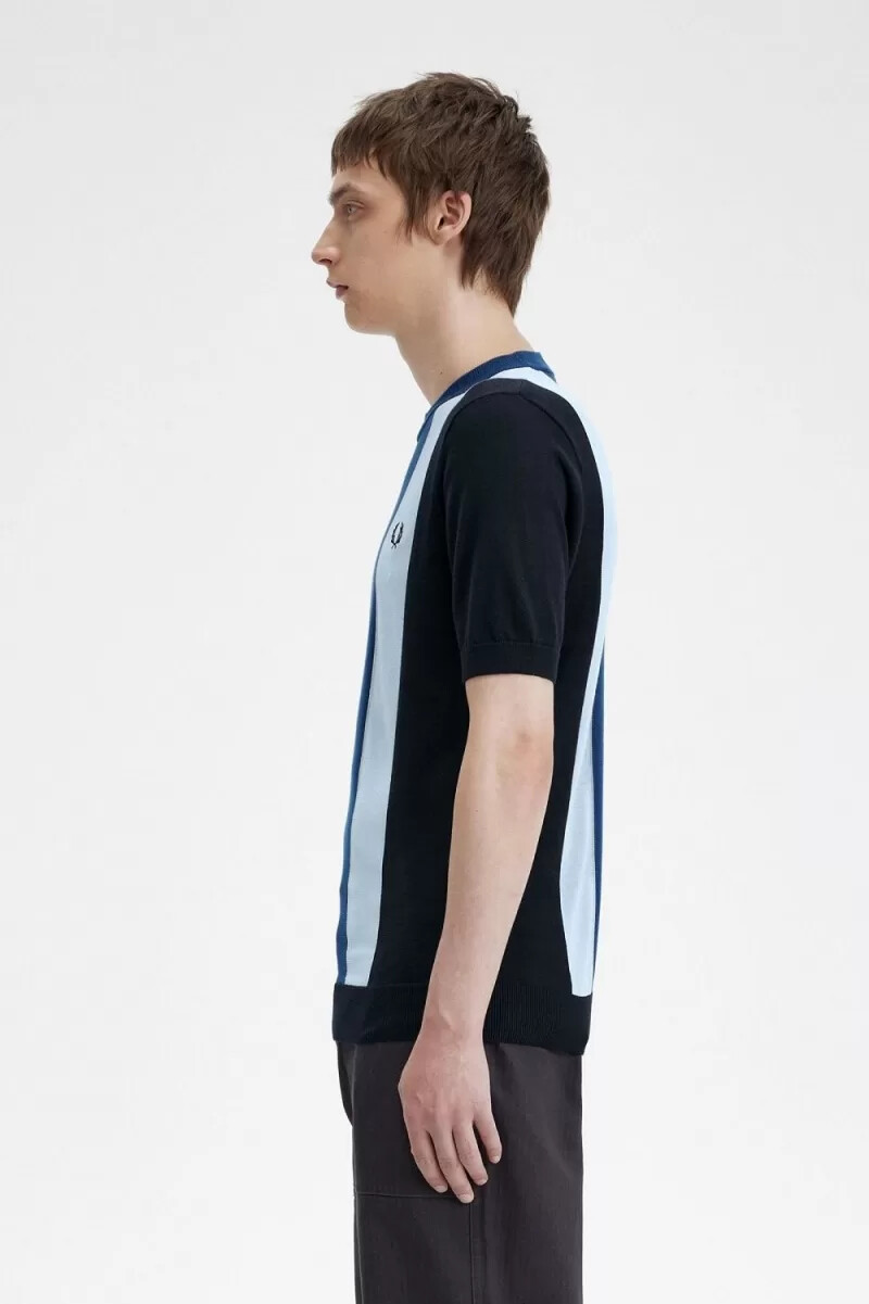 t-shirt da uomo in maglia fine a righe fred perry blu navy turchese e cobalto sfumato