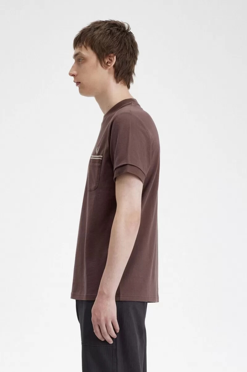 fred perry loopback jersey pocket t-shirt da uomo rosso scuro