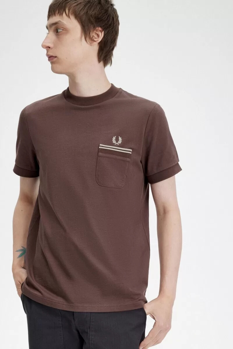 fred perry loopback jersey pocket t-shirt da uomo rosso scuro