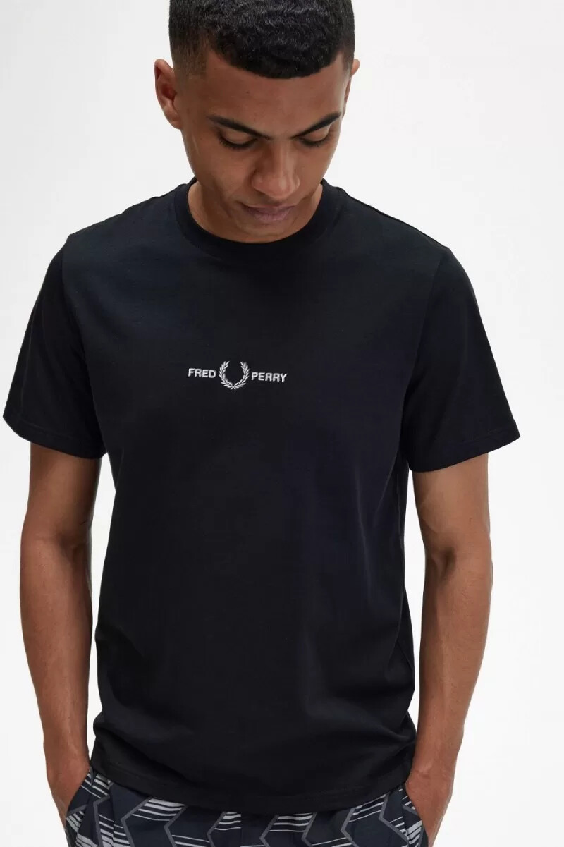 maglietta da uomo ricamata fred perry nera