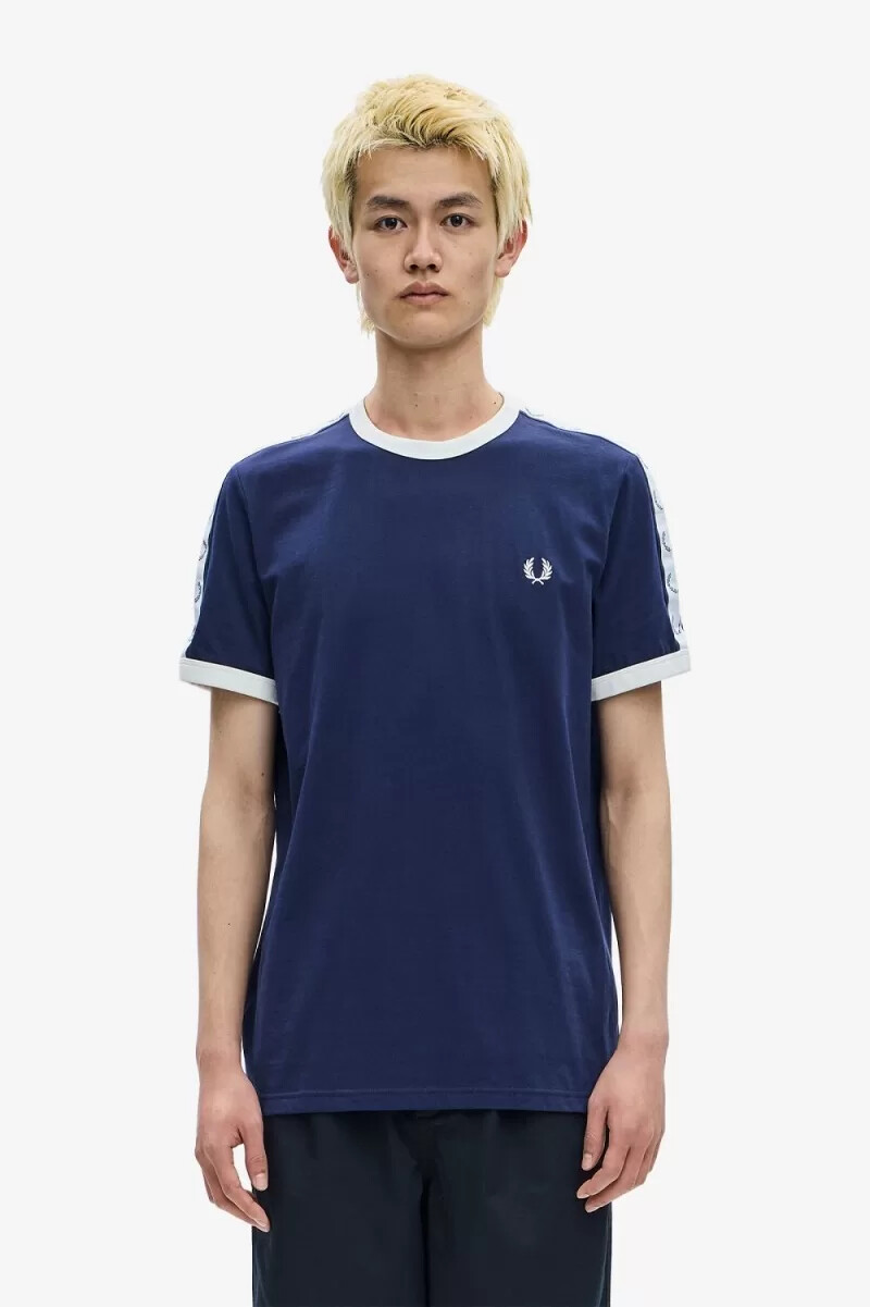 fred perry taped ringer t-shirt da uomo blu carbone